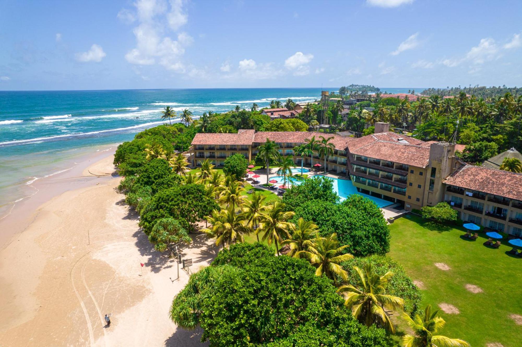 The Palms Hotel Beruwala Exterior photo